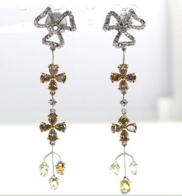 China Excellent FASHION FASHIONABLE Dazzle Color Cut 18K Gold Briolette Fancy Cut Diamond Chandelier Earring for sale