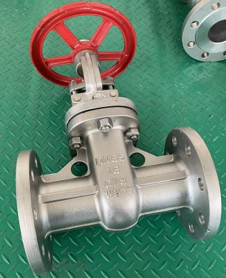 China Yoke Flexible Wedge Gate Valve Outside Screw Full Port for sale