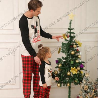 China Fung F1003 New Style Breathable Cotton One Night Four Family Use White &Plaid Family Christmas Matching Pajamas for sale