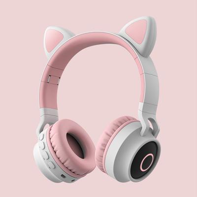 China Wireless Foldable Cat Ears Led Headset Girl Earphone 002 Kids Cute Gaming Earphone for sale