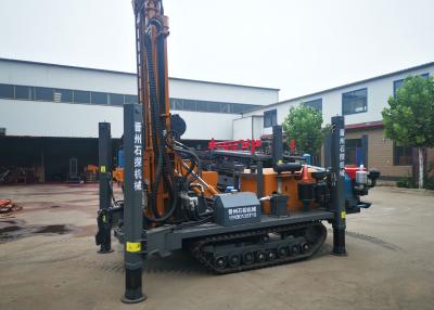 China 200 Meters High Drilling Speed Deep Underground Water Well Pneumatic Drilling Rig for sale