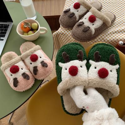 China 2022 Winter Stylish Women's Thermal Indoor Reindeer Fuzzy Christmas Slide Slippers for sale