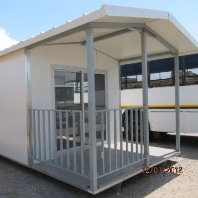 China Prefabricated custom shipping 40 feet furnished flat pack prefab 3 bedroom custom kitchen prefab shipping container hosue homes for sale