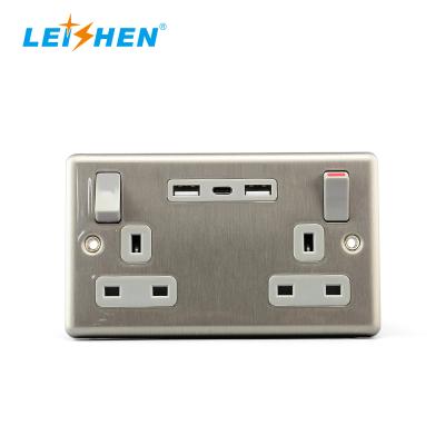 China Residential British Strip 13a 2 / General Purpose Switched Socket British Standard USB Double Wall Socket With Switch for sale