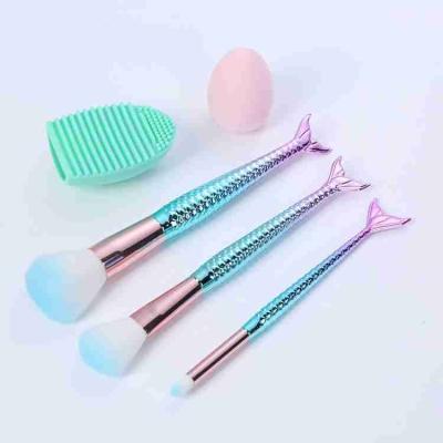 China Wholesale High Spot Lighter Brush Vegan Makeup Base Makeup Brush for sale