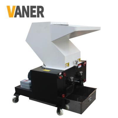 China Strong Vaner QL300 Hotels Pet Shredder Plastic Shredder Waste Plastic Crusher Recycling Machine for sale