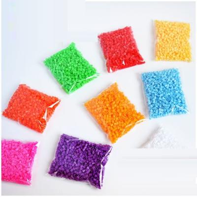 China Eco-friendly Material 1000 Grains 5mm Diy Hama Beads Puzzle Game Ironing Bead Eva Plastic Wholesale Diy Hama Perler Beads for sale