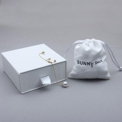 China Elegant Fashion Ring Bracelet Recyclable Fashion Slipping Drawer White Paper Jewelry Packaging Box With Pouch Bag Set And Custom Logo for sale