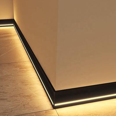 China Modern made in high quality porcelain 304 stainless steel metal skirting brushed or mirrored for decorative for sale