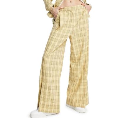 China New Custom Women's Wide Leg Cargo Pants Breathable Casual Trousers Loose Fit Long Plaid Pants For Women for sale