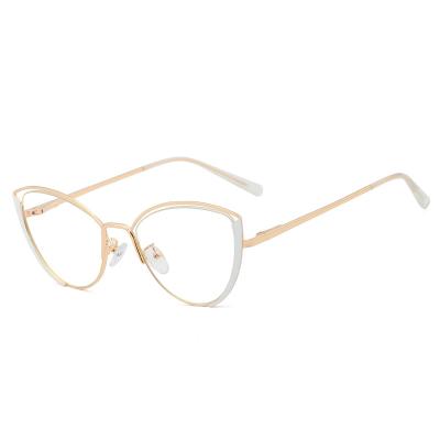 China For 2022 Reading Glass Eyewear Cat Eye Glass Metal Classic Optical Frame Stocks News With Blue Blocking Glass For Women for sale