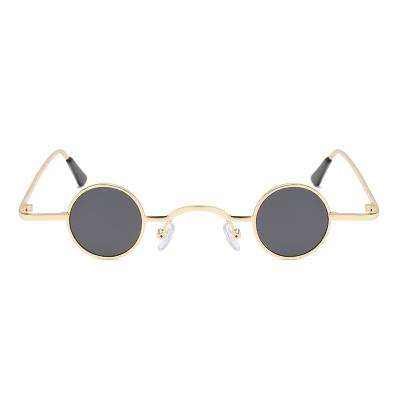 China Fashion Sunglasses 3386 Fashion Steampunk Women Polarized Sunglasses Decoration Men Clear Glass Tinted Lenses for sale