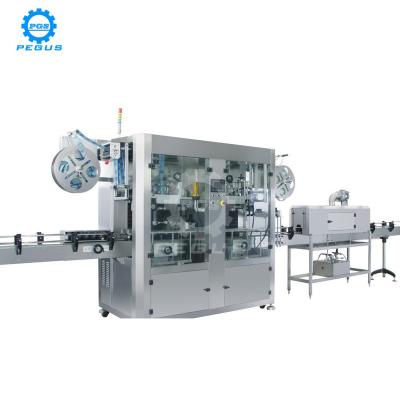 China CLOTHING PVC Hot Shrink Sleeve Labeling Machine For Carbonated Drinking Filling Line for sale