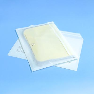 China 40g Biodegradable Glassine Garment Bags – Self-Seal Design, Perfect for Sustainable Retail Packaging for sale