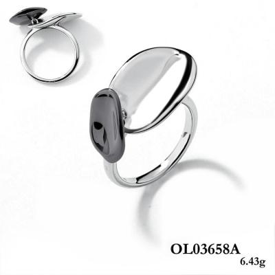 China 2022 FASHION NEW Wholesale Two Tone Geometric Design S925 Sterling Silver Ring for sale