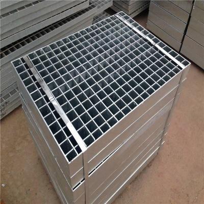 China Custom 6m 25mm Gutter Cover Hot DIP Galvanized Stainless Steel Grating Anti Slip Platform for sale