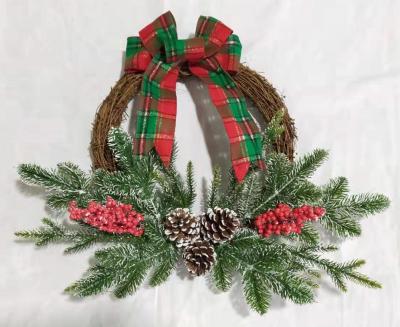 China Real Eco-friendly Handmade Pine Cone Christmas Wreath CHRISTMAS Wreath for sale