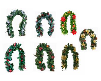 China Indoor Decoration New Style PVC Promotional Artificial Christmas Wreath / Wreath For Christmas for sale