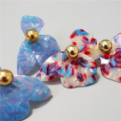 China Other Peichi Women Shape Aectate Earrings Resin Jewelry Flower Resin Acrylic Earrings for sale