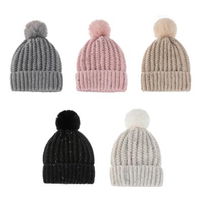 China Meninas Negras Inverno Quente Brincadeira Boné Pom Pom Slouchy Design Tecido Comum à venda