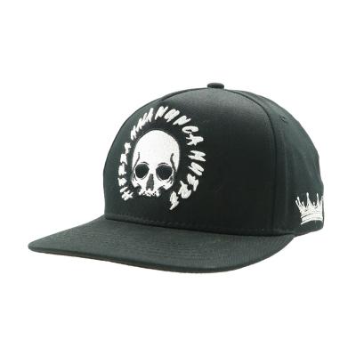 China Embroidered 6-Panel Snapback Hat Skull Cotton Baseball Cap With Adjustable Strap for sale