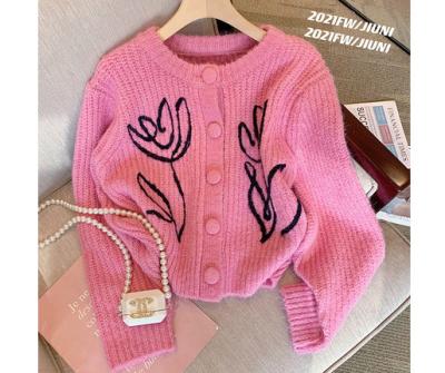 China 2021 Winter Rose Flower Anti-wrinkle Knitted Cardigan Women's Short Thick Sweater Coat for sale