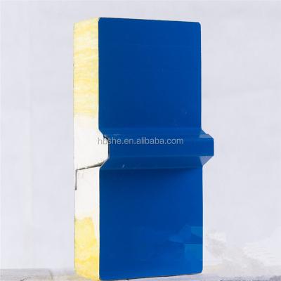 China Modern Fiberglass Glass Wool Sandwich Panel Insulated Steel Blanking Panels For Steel Structure Building for sale