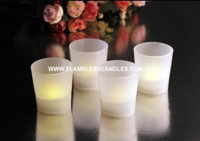 China El LED sin llama heló las velas votivas blancas que oscilaban de la resina para las bodas/cumpleaños en venta