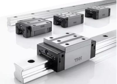 China The radial SSR linear guide slider has a compact structure, high dust resistance and automatic centering ability for sale