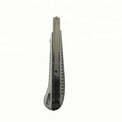 China UTILITY KNIFE 9mm Snap Off Blades Zinc Alloy Utility Knife for sale