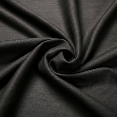 China 145CM Dresses Wool Polyester Blend Fabric Smooth Texture Fabric Shrink Resistant for sale