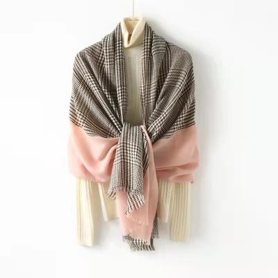 China Wool Manufacturer Hot Sell Lady Knitted Wool Pashmina Plaid Woolen Scarf for sale