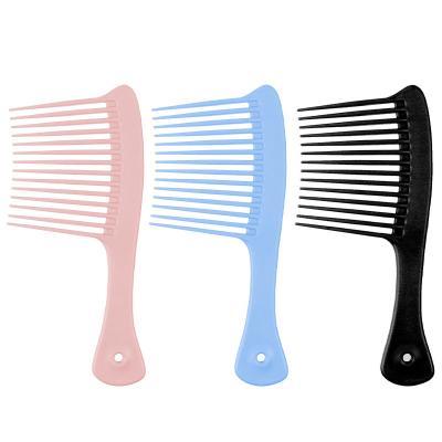 China Big Tooth Comfortable Wide Knife Comb Amazon Curly Hair Styling Plastic Big Tooth Hairstyle Comb for sale