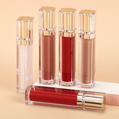 China Max Luxury Envase Your Logo Private Label Makeup Lip Gloss Waterproof Custom Logo Vegan High Pigmented Gold Lip Gloss for sale