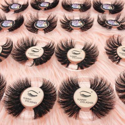 China Long Strips 25mm Mink Natural Bulk Lashes Natural False Eyelash Lashes Case Private Label Lashes Case Seller for sale