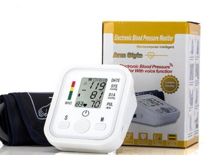 China Estilo electrónico del brazo del Sphygmomanometer del monitor de la presión arterial en venta