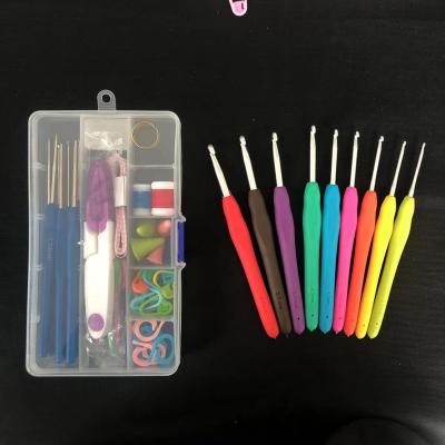 China Hand knitting new product hand knitting color soft knitting needles crochet hook set tool sewing knitting tool 53 piece crochet hook set for sale