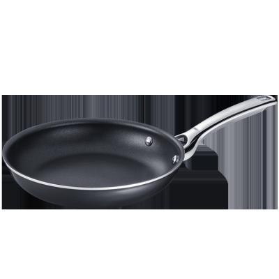 China Modern HC Paint 24cm Super High Temperature Nonstick Aluminum Frying Pan 9.5inch for sale