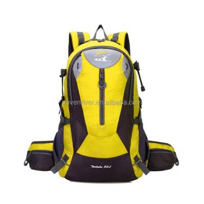 China camping & Vintage Nylon Clothes Waterproof Backpack Traveling Rise Bags Vintage for sale