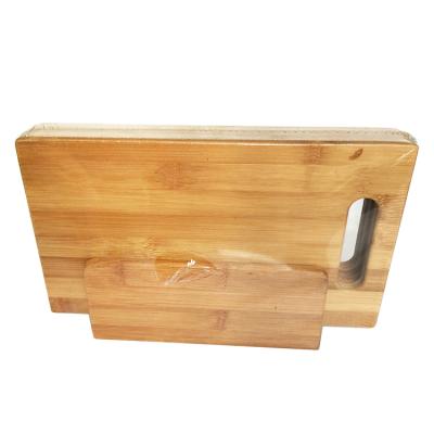 China Sustainable Custom Natural Bamboo Kitchen Cutting Chopper With Stand for sale