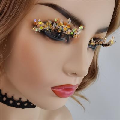 China Dolovebeauty Show Mink Eyelash Cruelty Maker Night Glow Wholesale Free Mink Lashes Model Stage Lashes for sale