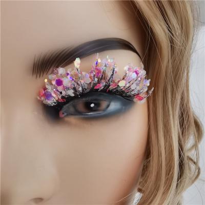 China Dolovebeauty Fashion Beauty Cruelty Free Part Lashes Eyelash Noctilucent Glow In Dark Silk Eyelashes for sale