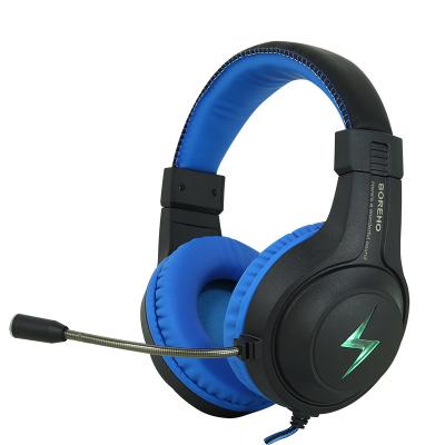 China Professional Wired Earphone Flashlight Computer Gaming Headset With Microphone for sale