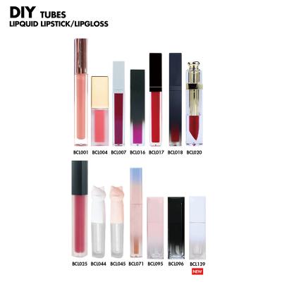 China DIY Lip Gloss Waterproof Lipsticks Optional Packaging Moisture Matte Shimmer Custom Lip Gloss Non Sticky With Logo for sale