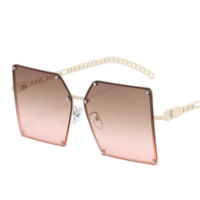 China Fashion sunglasses personalized fashion metal frame sunglasses square gradient multicolor unisex sunglasses for sale