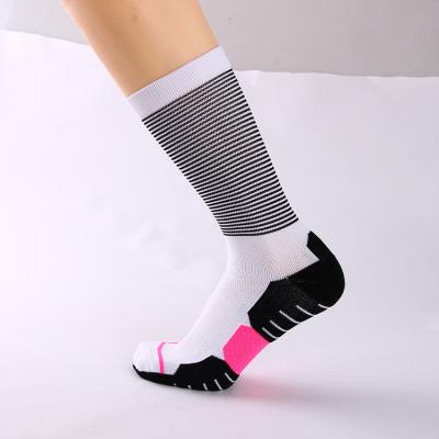 China 2021Custom Wholesale Breathable Sporty Men Sport Designer Basketball Running Socks For Woman And Man for sale