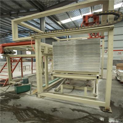 China automatic pvc gypsum board cutting machine/small gypsum board plant for sale