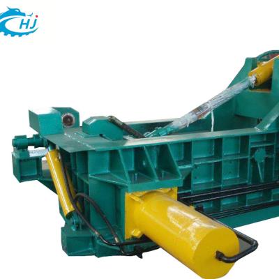 China Building Material Shops Damaged Cars Compress Baler Machine / Second Hand Cars Compactor / Scrap Car Baling Machine for sale