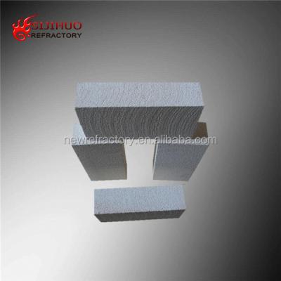 China ISO9001 Certified GR23/26/28/30/32 Mullite Insulating Brick for Industrial Furnaces for sale