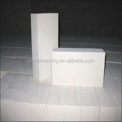 China 1.2-1.4% SiC Content Light Weight Mullite Brick for Resistance Furnace for sale